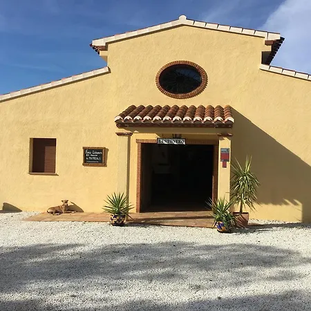 Guest house La Finca Listonero 2*