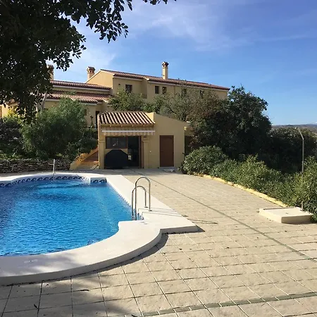Guest house La Finca Listonero